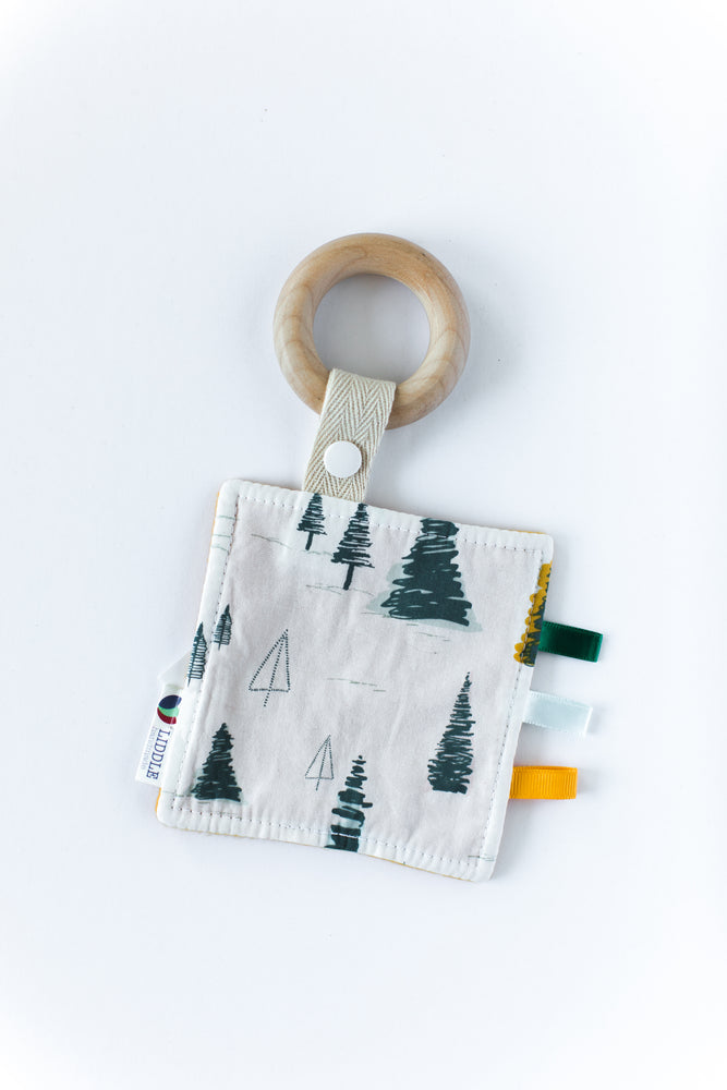 
                
                    Load image into Gallery viewer, Pretty Pines Wooden Sensory Teether
                
            