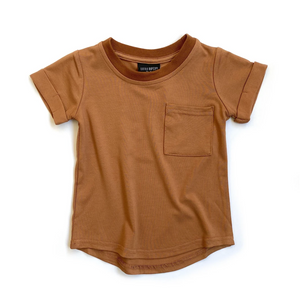 
                
                    Load image into Gallery viewer, Pocket Tee // Rust
                
            