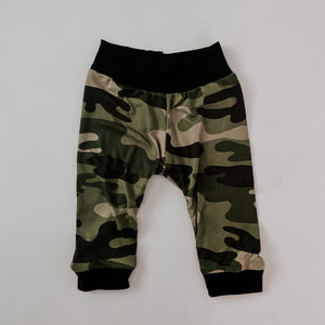 Joggers // Moss Camo