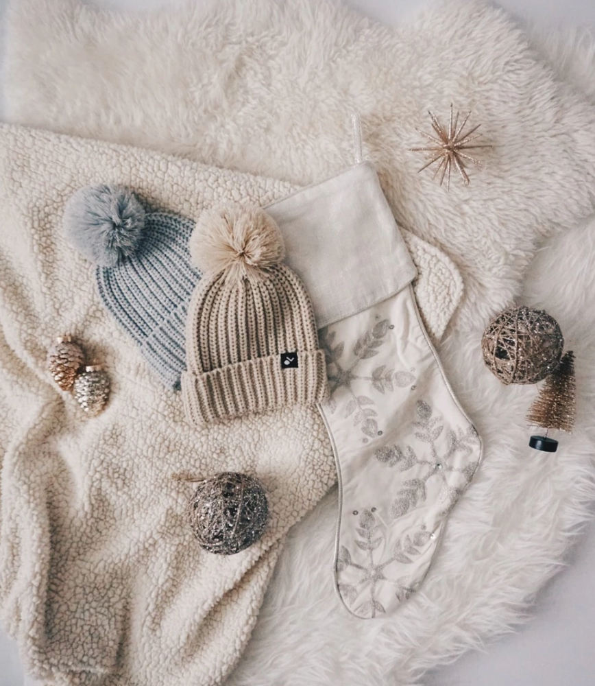 Knit Pom Beanie // Oatmeal